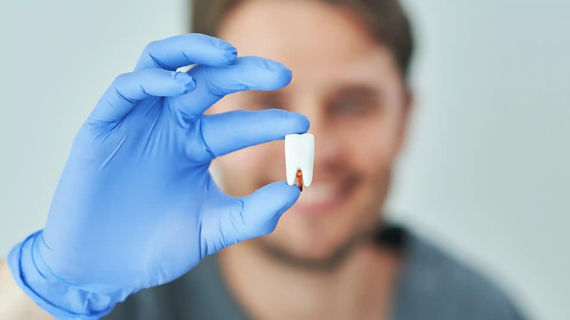 When Should a Tooth Be Extracted?